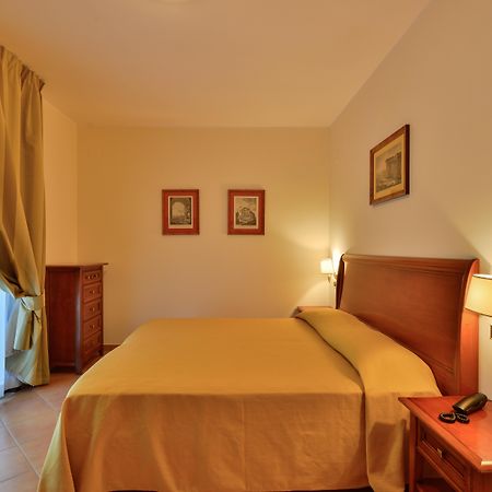 Minerva Resort Hotel Paestum Exterior foto
