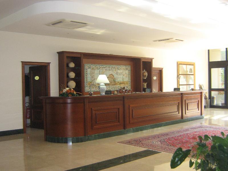 Minerva Resort Hotel Paestum Exterior foto
